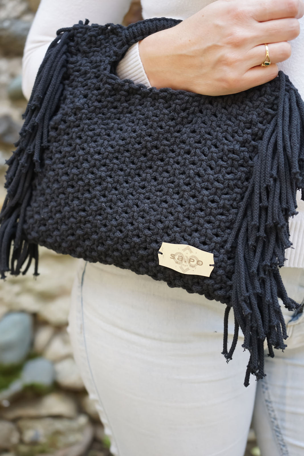 Colección Indios - Dakota - Bolso artesanal de algodón reciclado con flecos