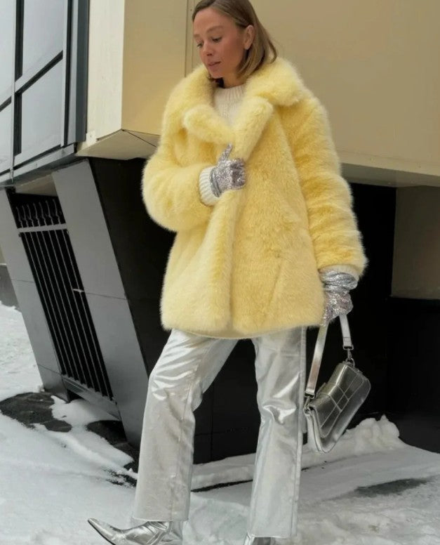 Sandy - Abrigo de pelo amarillo brillante