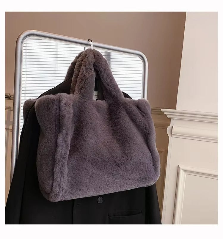 Michelle - bolso de mano peludo