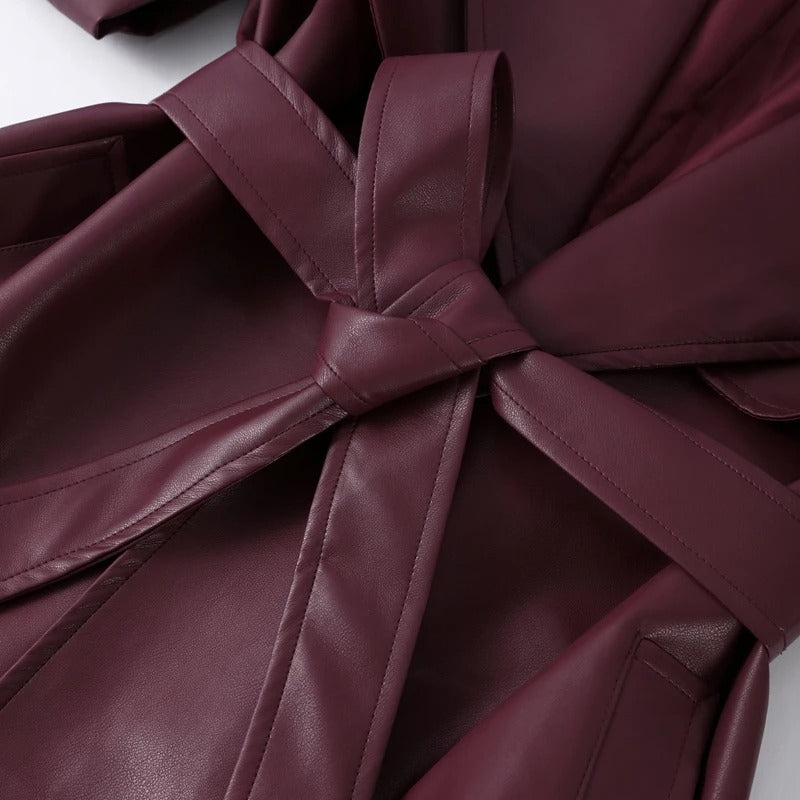 Jenny - Gabardina en cuero PU