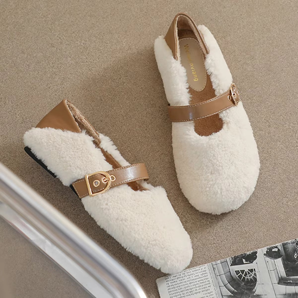 Adelaide - Mary Jane peludas