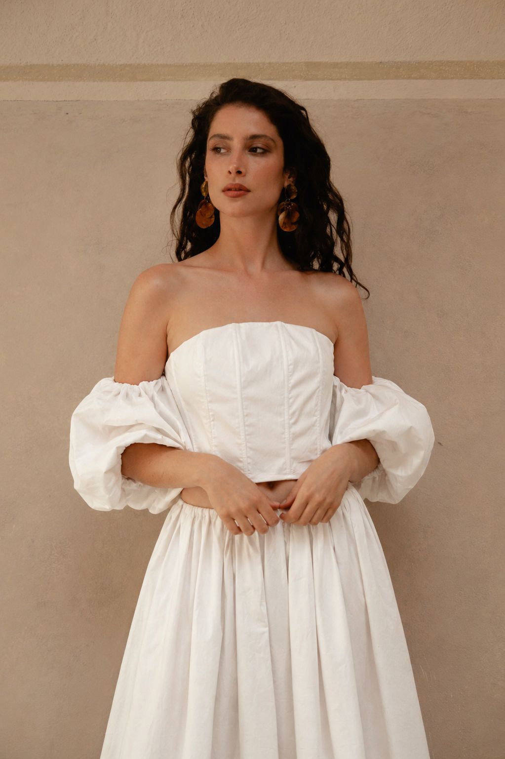 MADE IN ITALY - Letizia - Top sin hombreros con mangas voluminosas