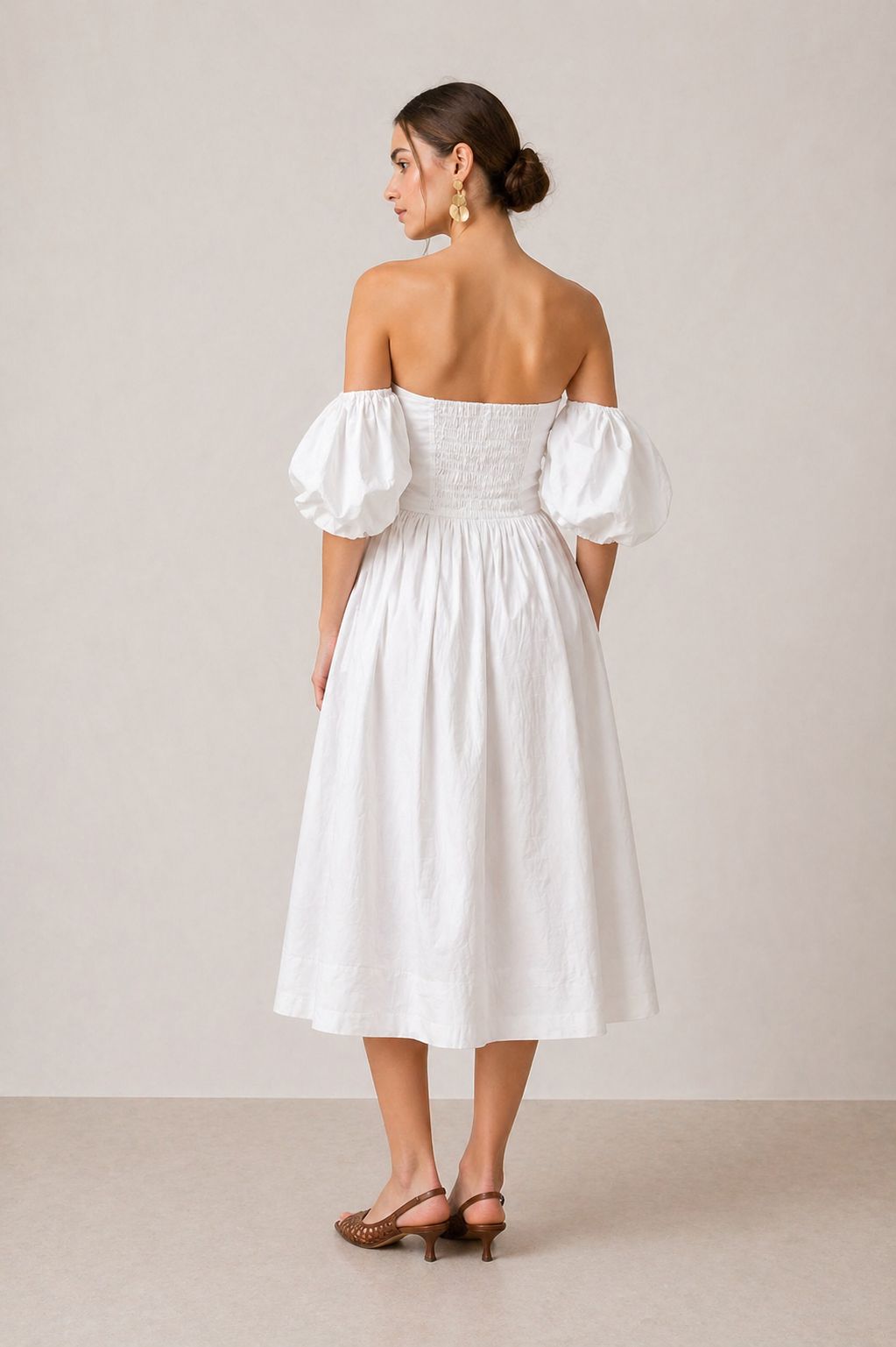 MADE IN ITALY - Letizia - Top sin hombreros con mangas voluminosas